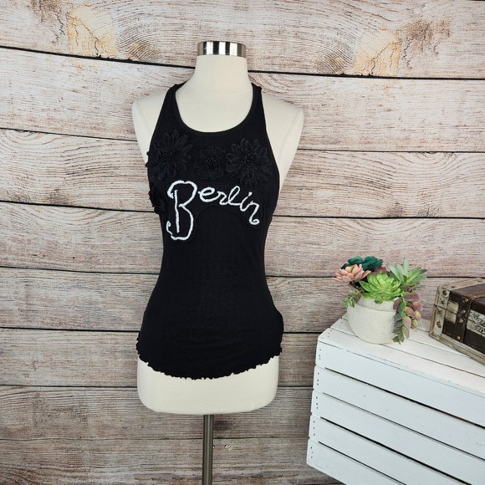 We The Free Tank Top Small Black Ribbed Berlin Floral Applique Sleeveless